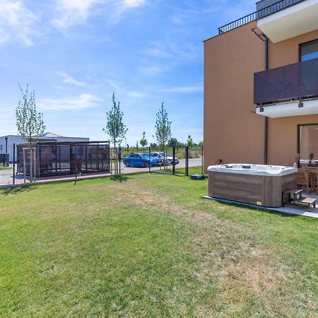 Boho Apt W Jacuzzi, Grill & Garden Modra Zewnętrze zdjęcie